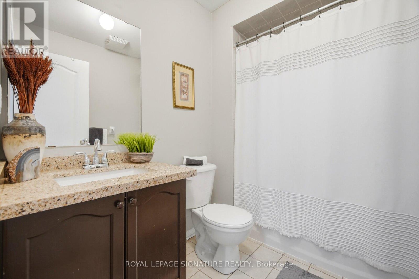34 NINA PLACE N - 34
