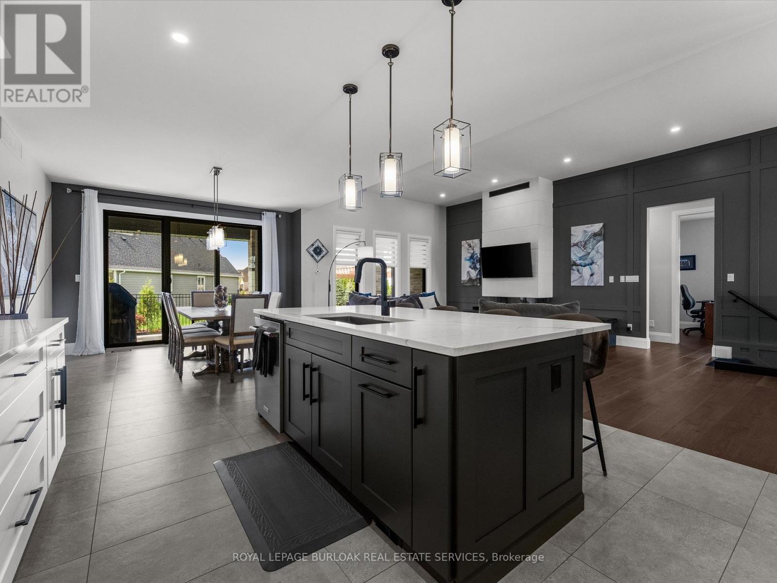351 OLD TECUMSEH ROAD - 19
