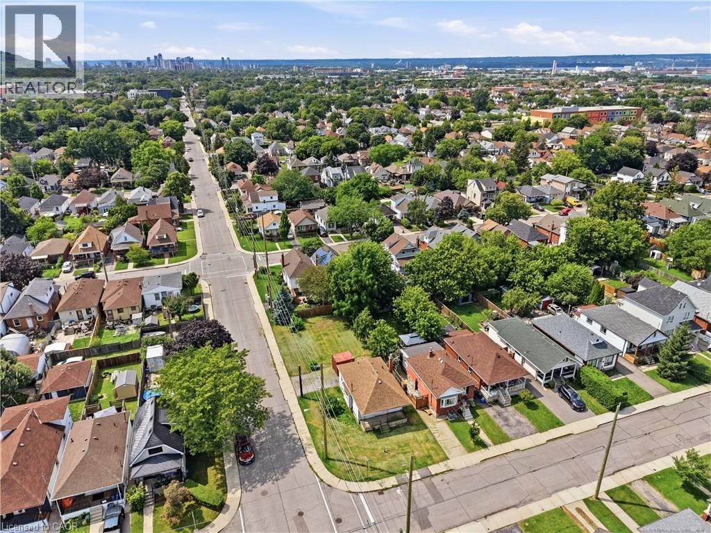 Photo of 67 HUXLEY Avenue