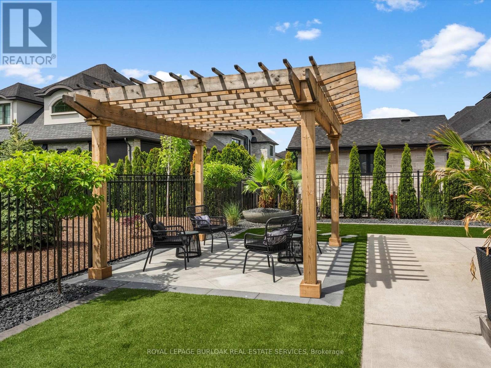 351 OLD TECUMSEH ROAD - 38
