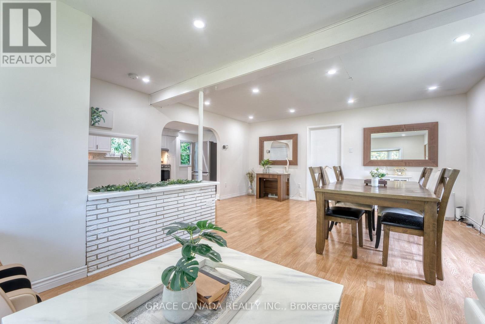 12437 ST THOMAS STREET - 13