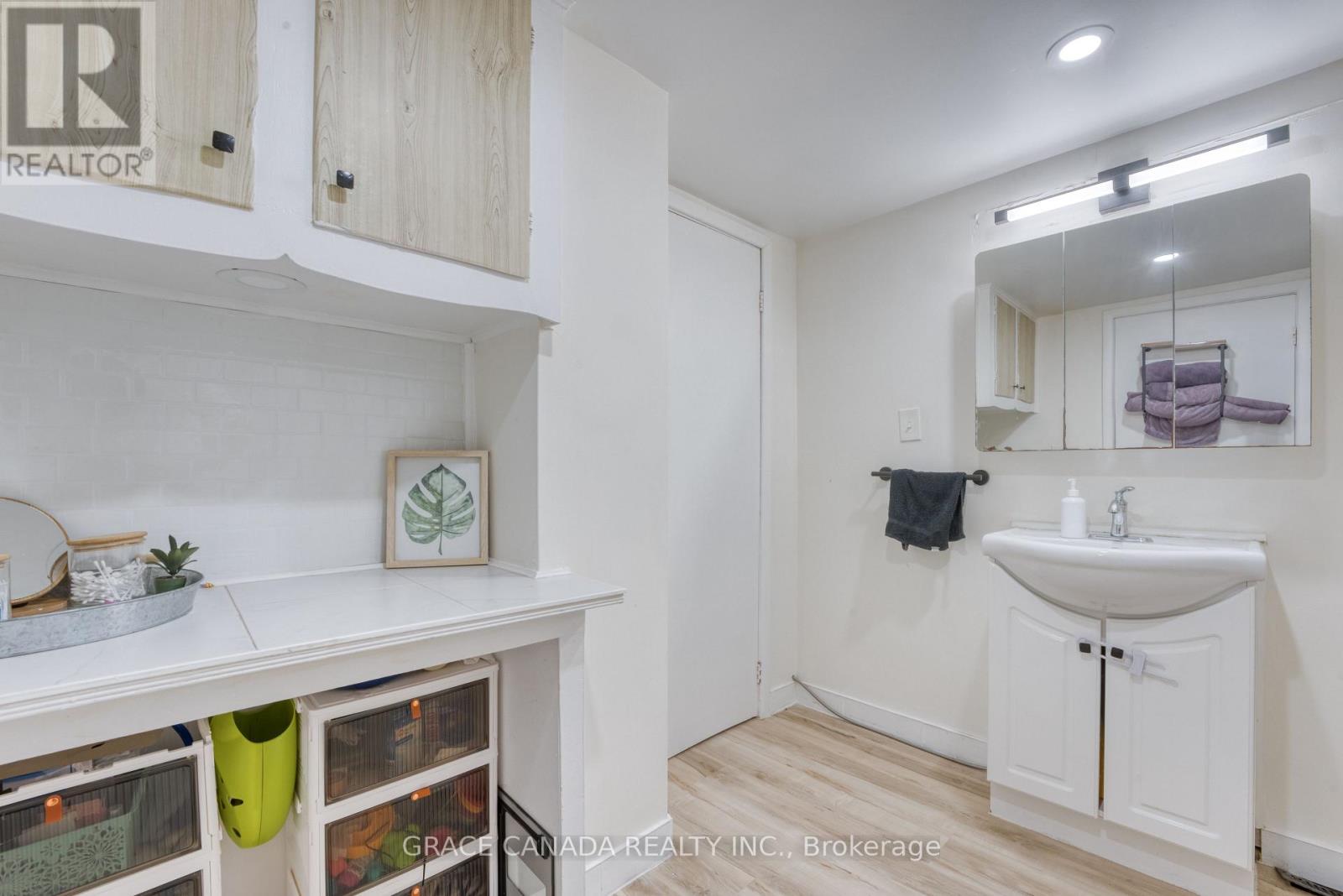 12437 ST THOMAS STREET - 15