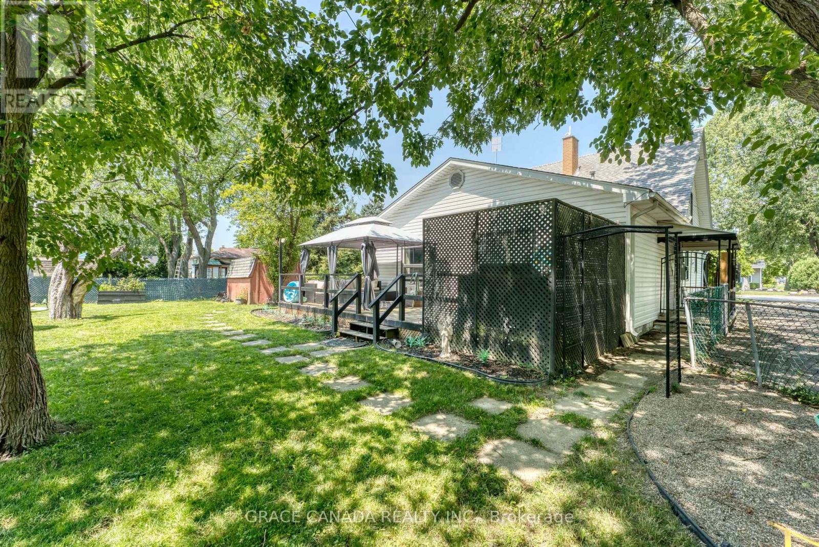 12437 ST THOMAS STREET - 33