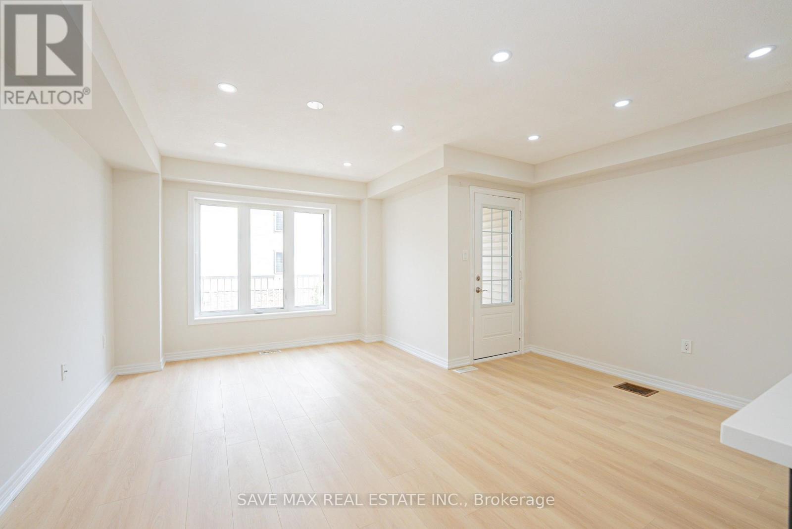 410 LINDEN DRIVE - 11