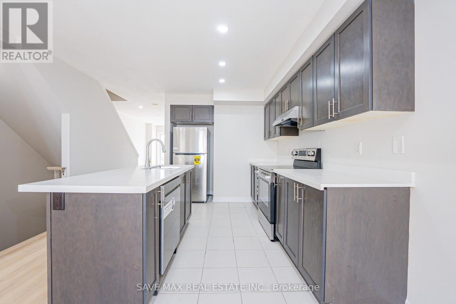 410 LINDEN DRIVE - 17