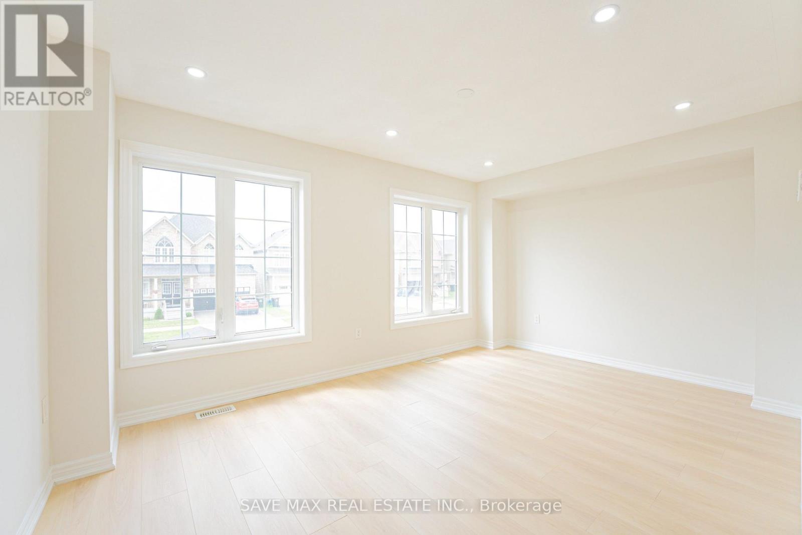 410 LINDEN DRIVE - 19