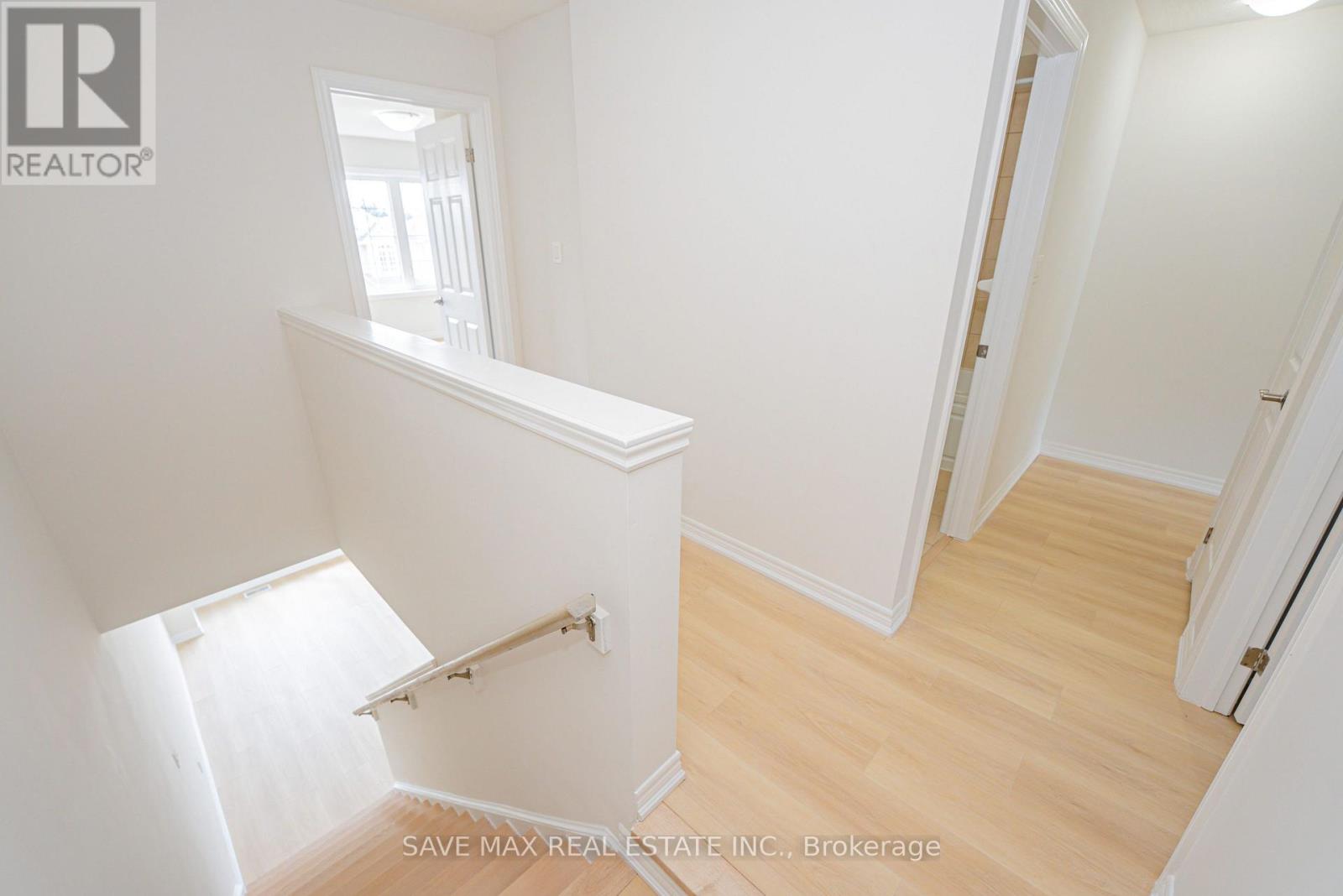 410 LINDEN DRIVE - 24