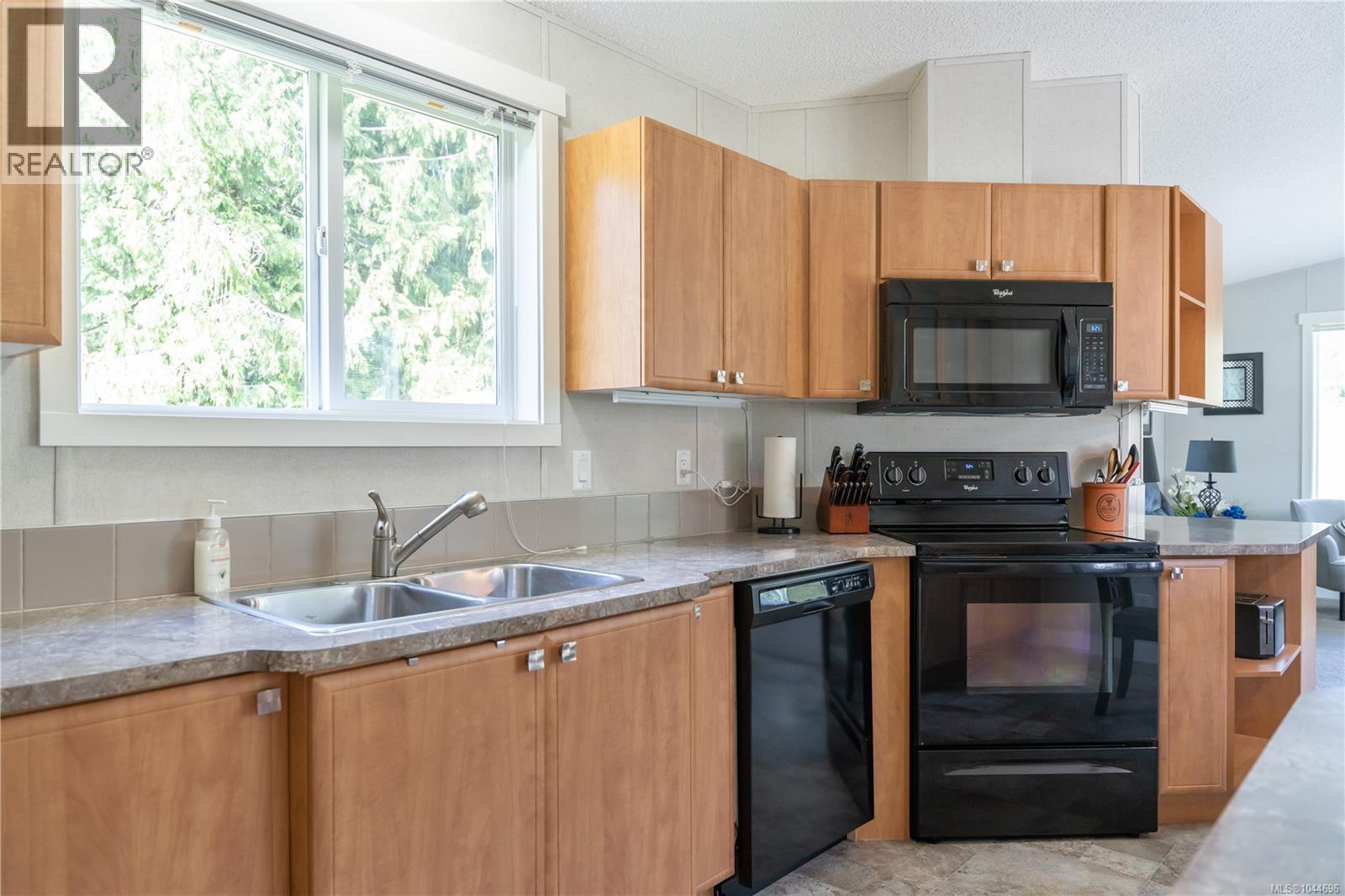 1341 Pratt Rd - Image 14