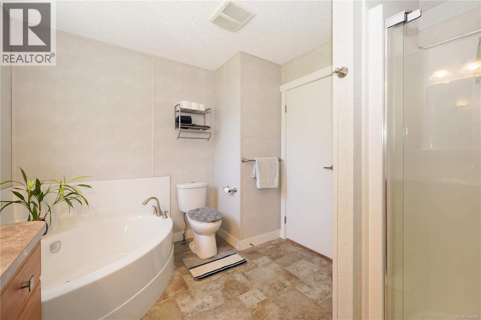 1341 Pratt Rd - Image 25