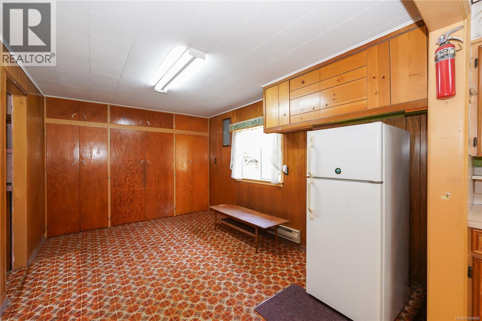 1341 Pratt Rd - Image 35