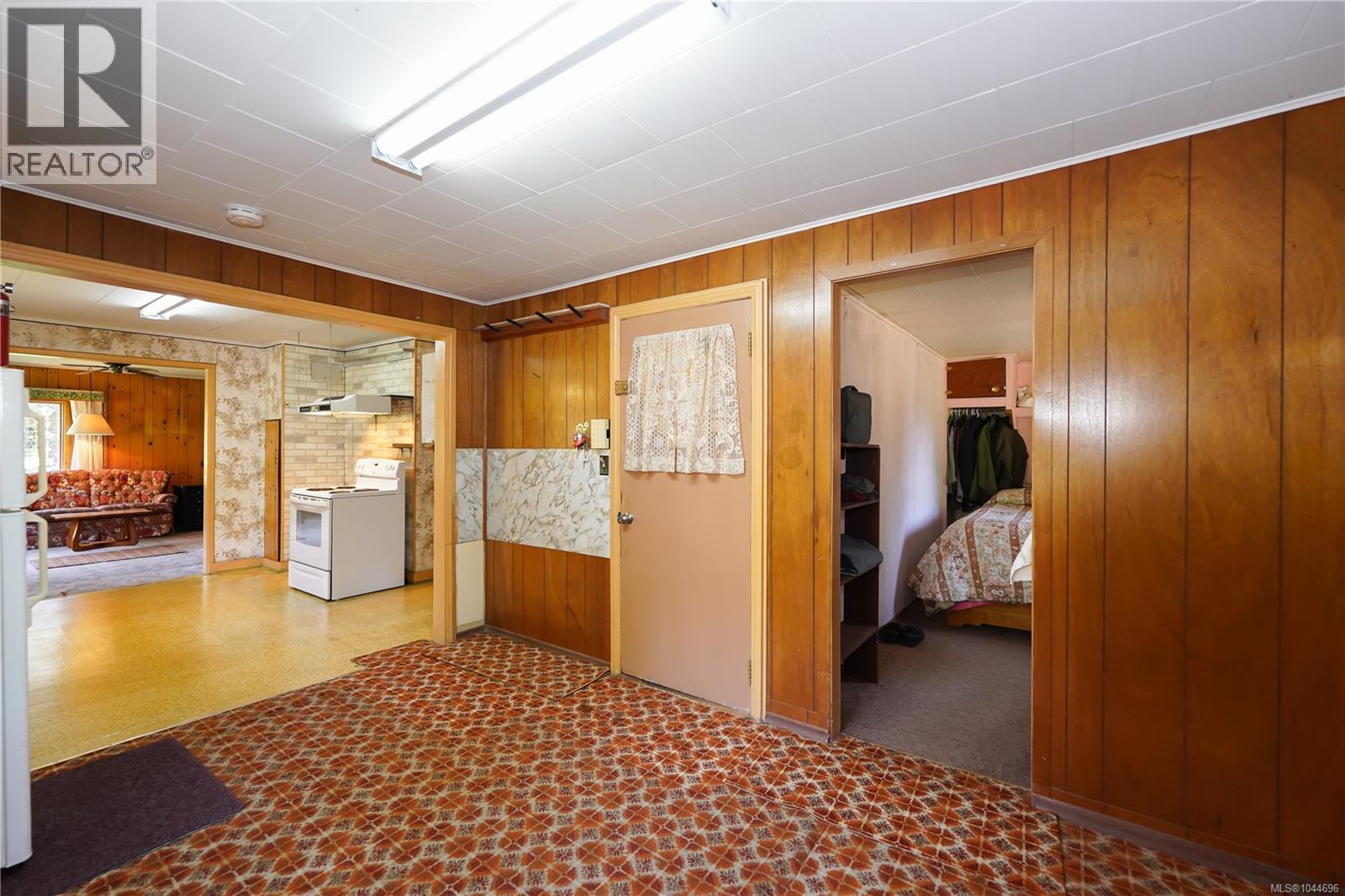 1341 Pratt Rd - Image 36