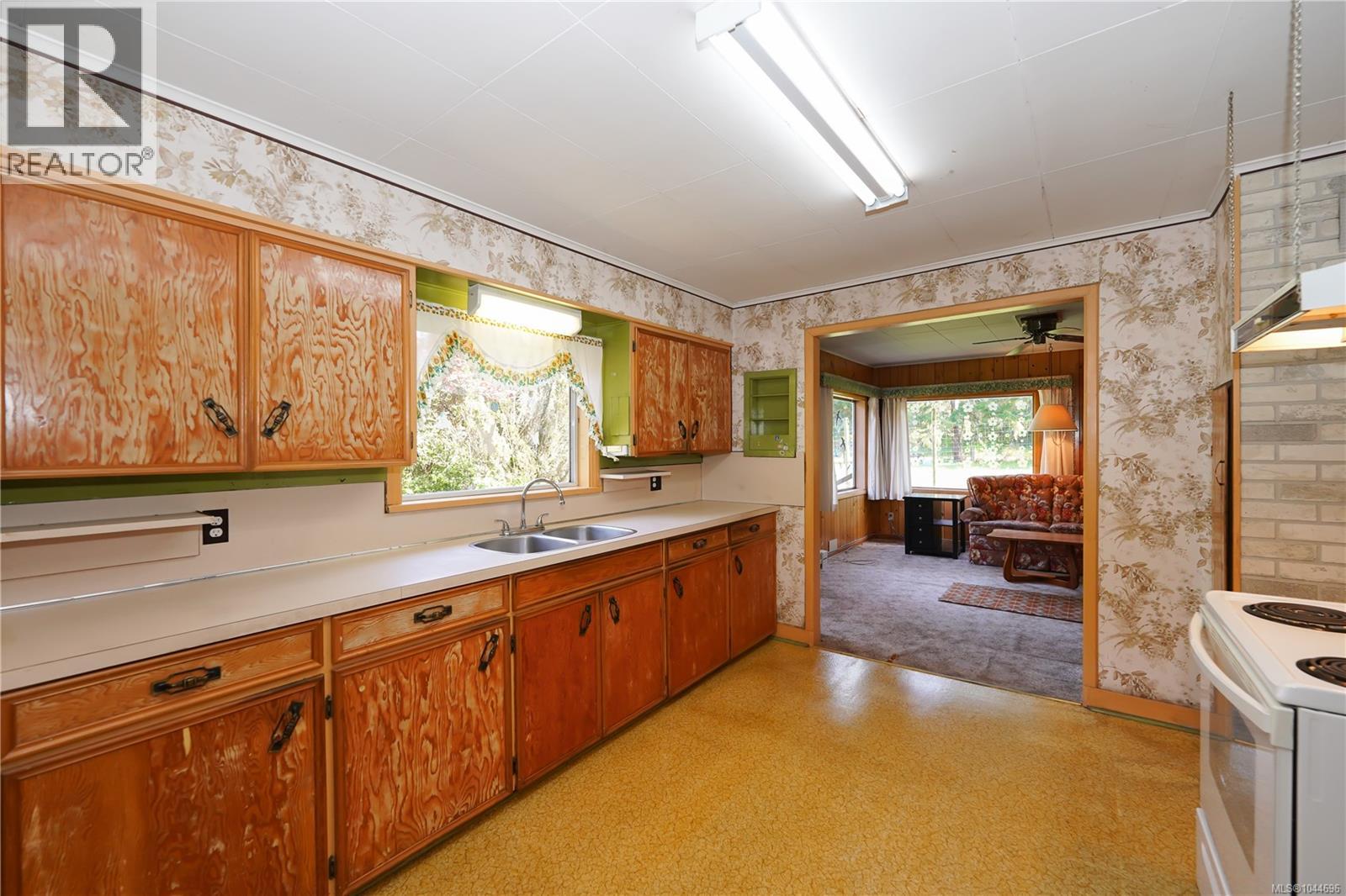 1341 Pratt Rd - 37