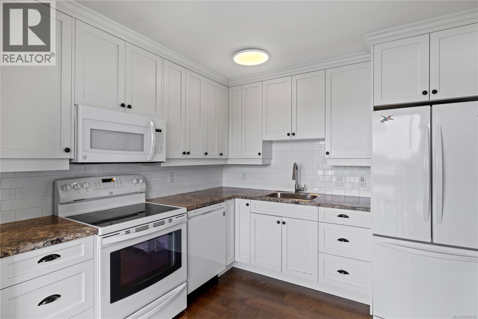 #804 33 Mt. Benson St - 7