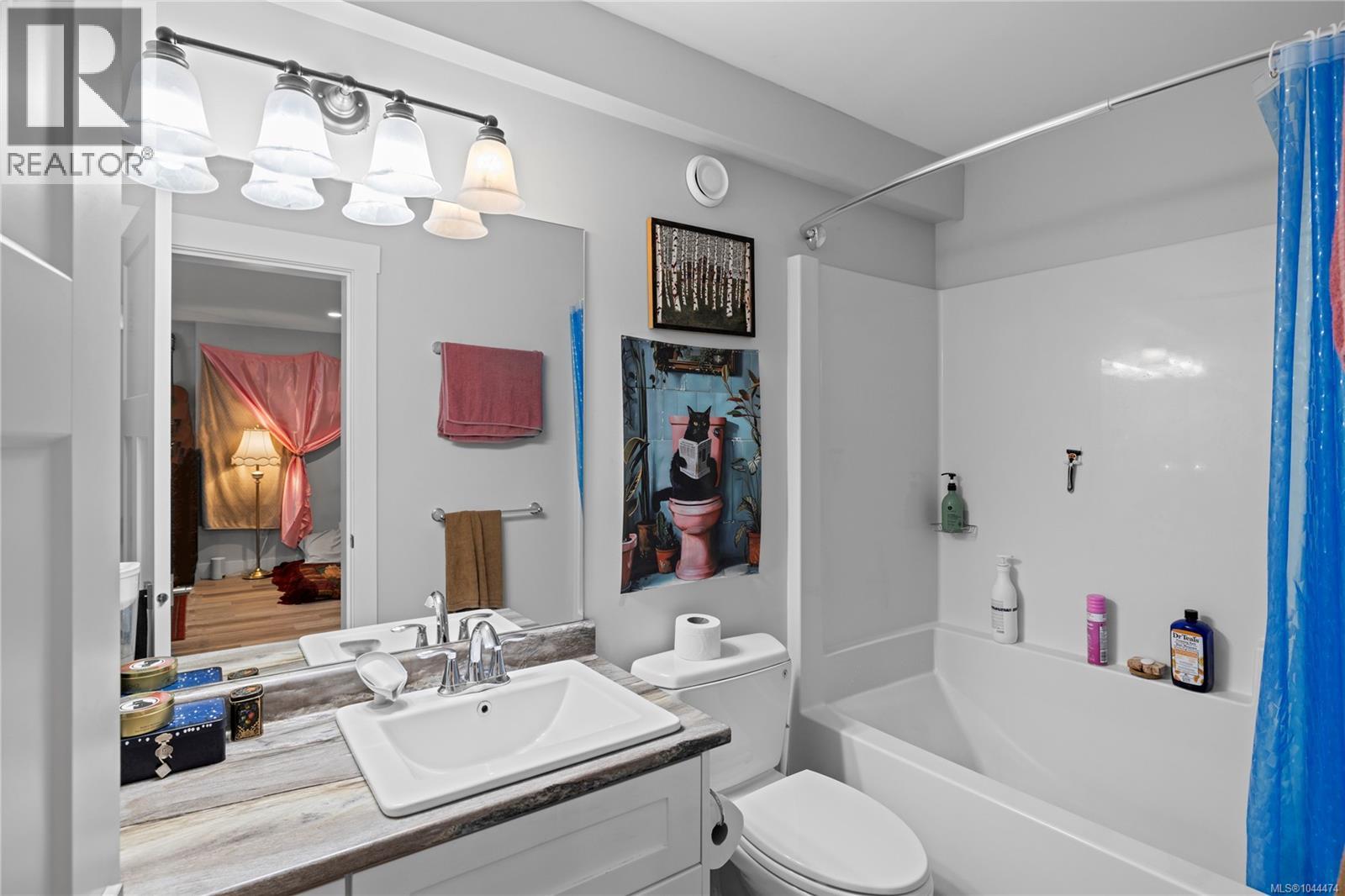 242 Sunningdale Rd E - 26