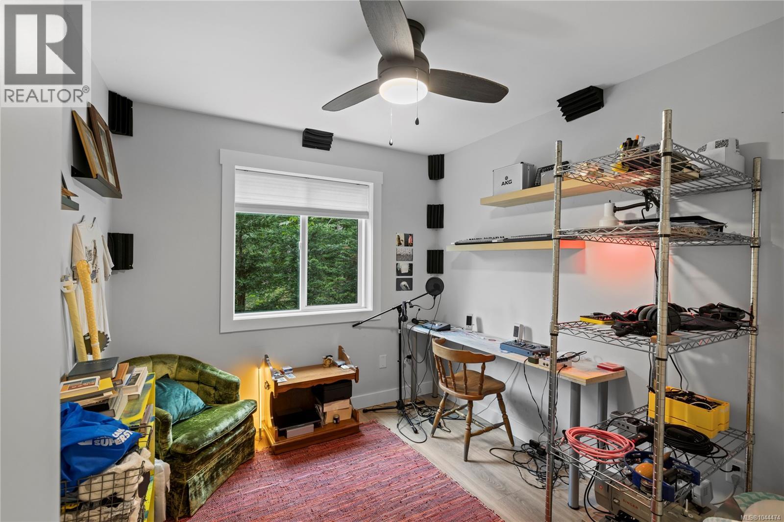 242 Sunningdale Rd E - Image 30