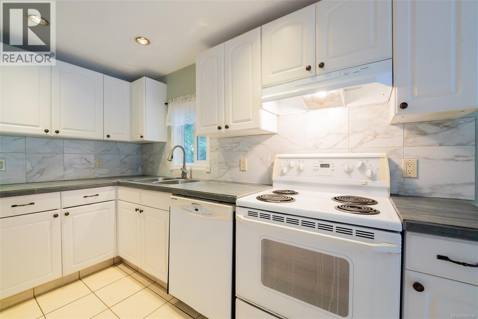 #22 1310 Spruston Rd - 4