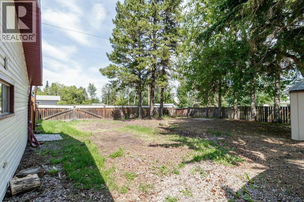 4719 46 Avenue - Photo 29