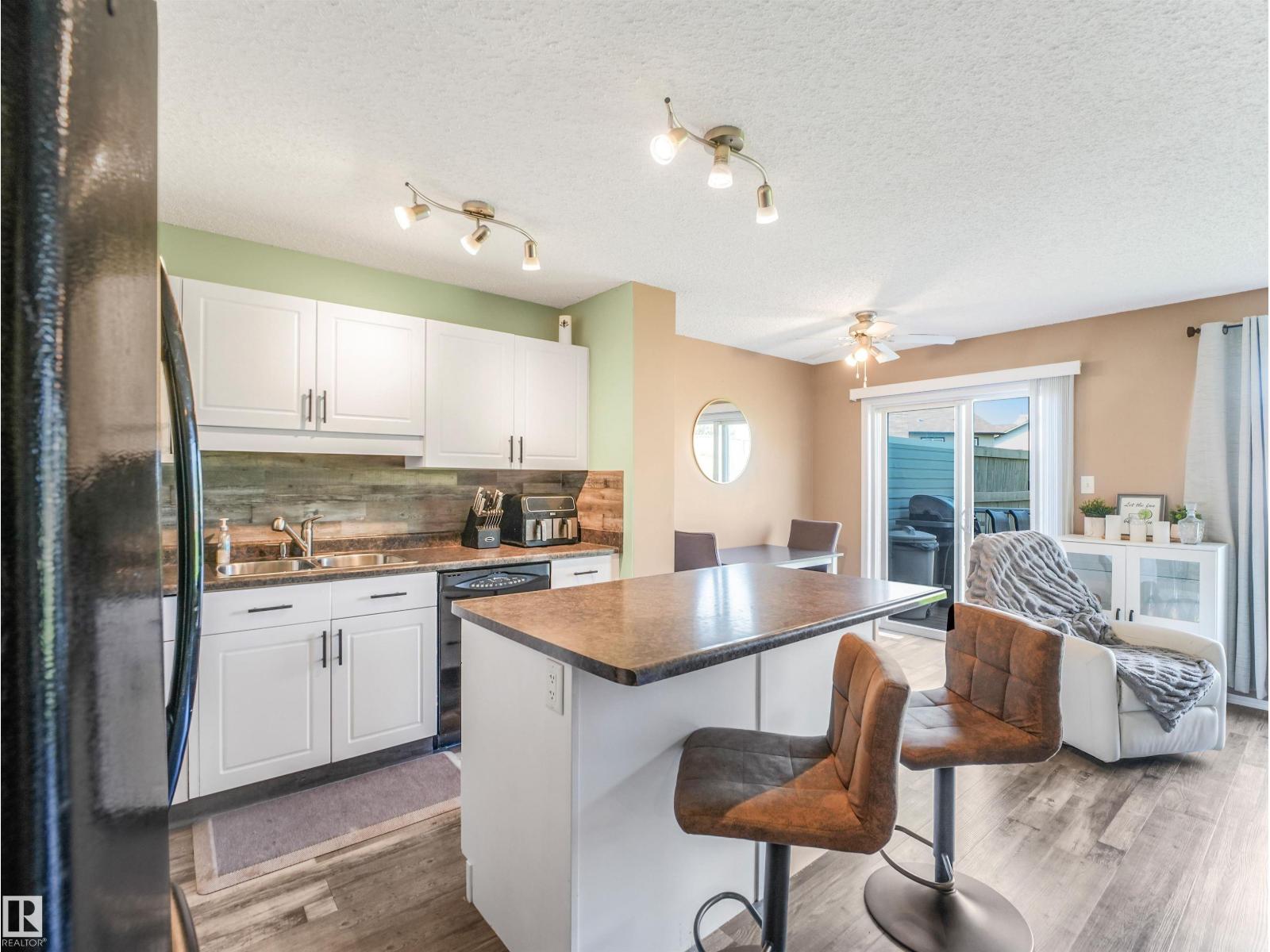 3635 11 ST NW - 25