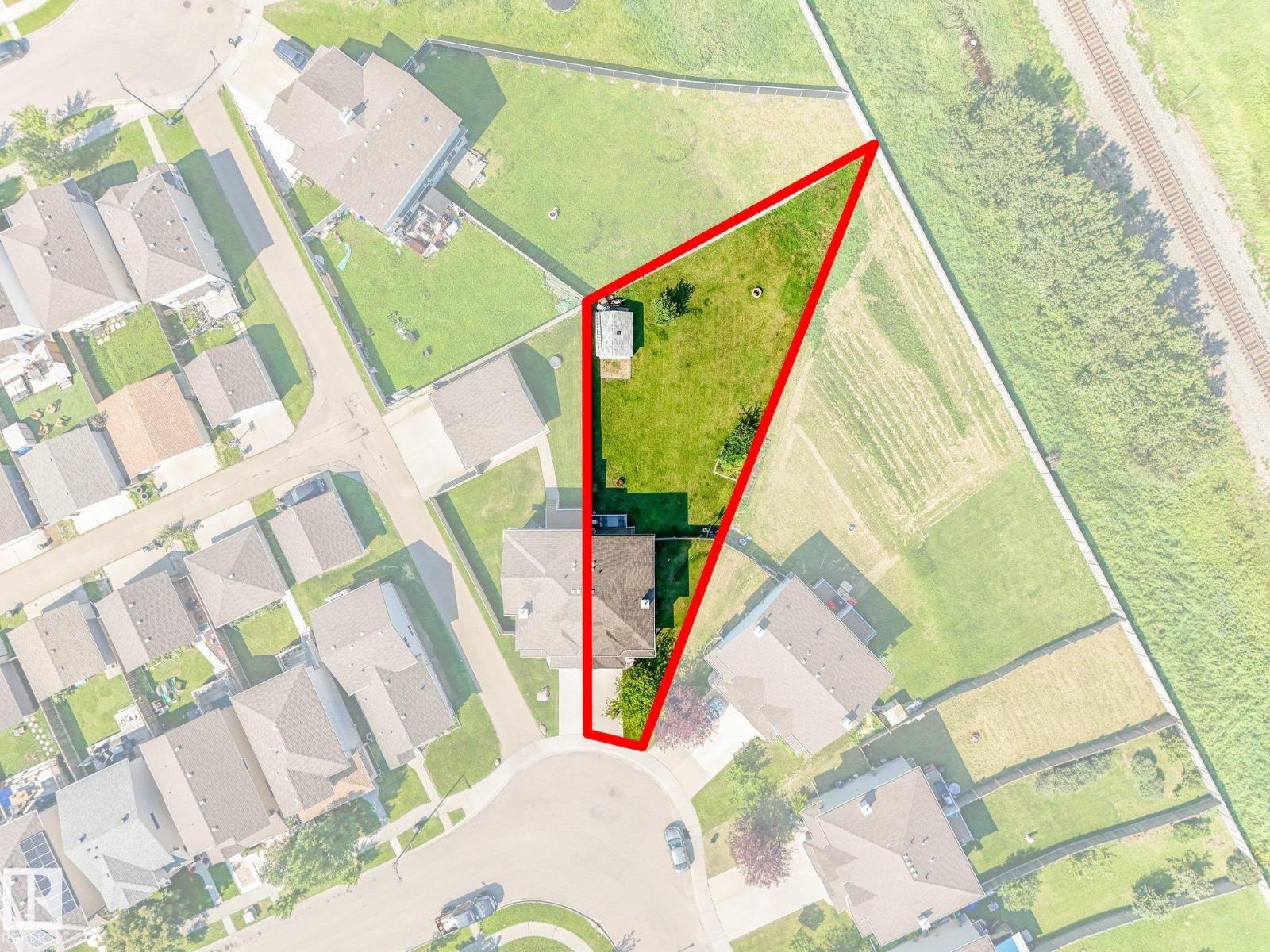 3635 11 ST NW - Image 9