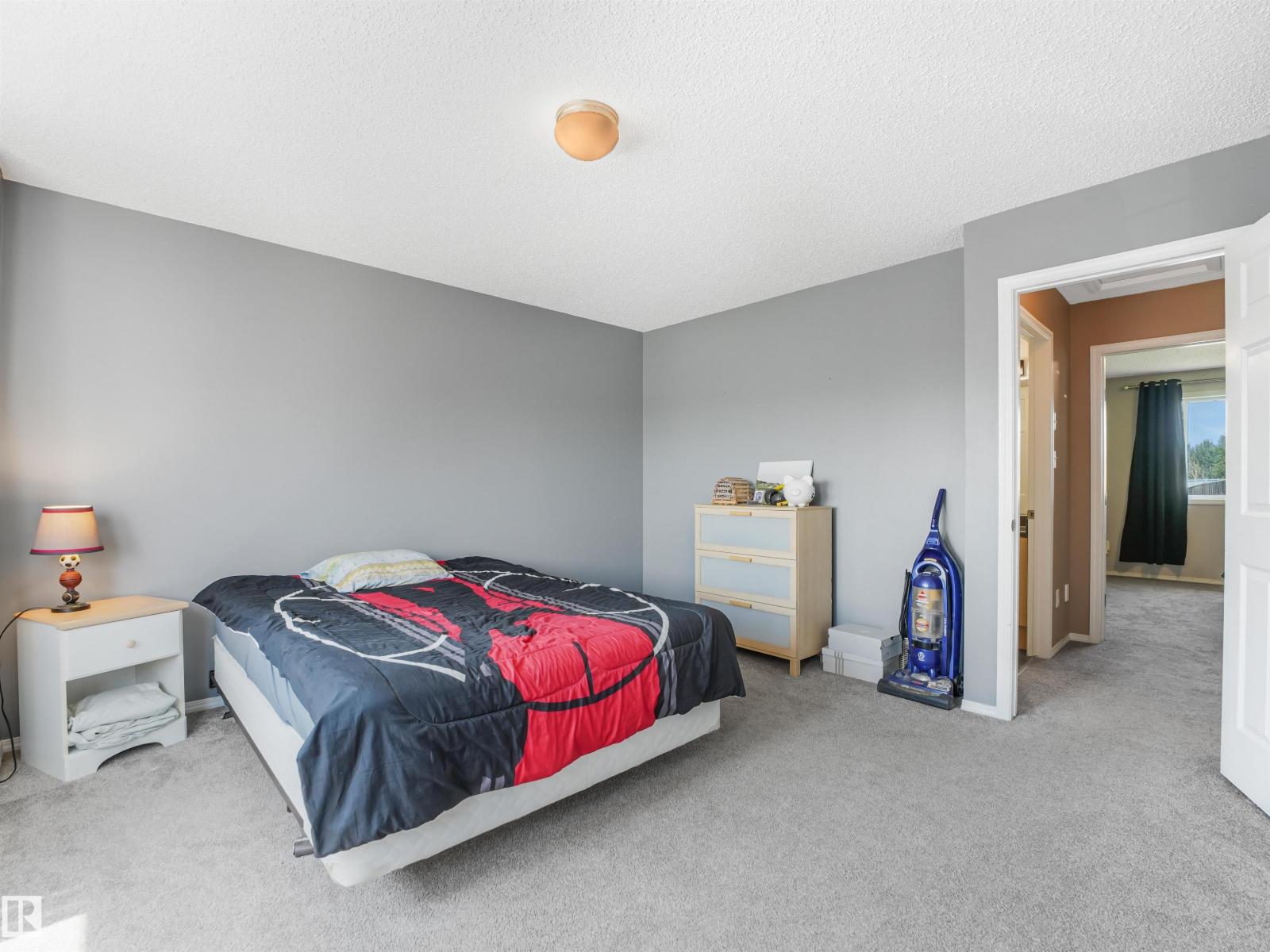 3635 11 ST NW - 36