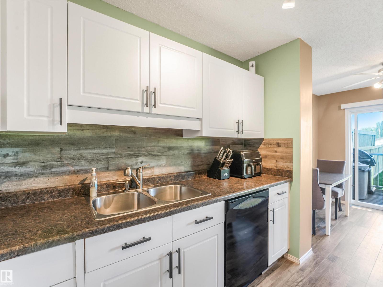 3635 11 ST NW - Image 28