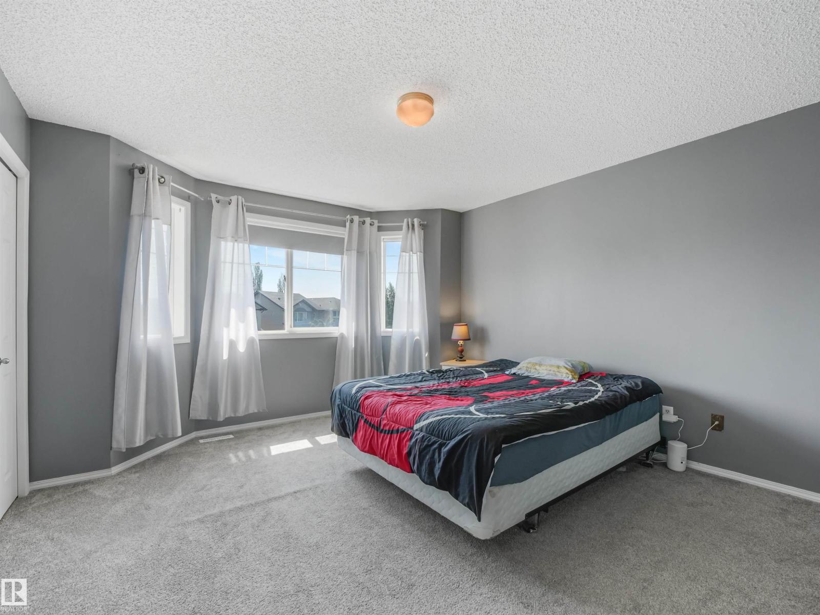 3635 11 ST NW - Image 35