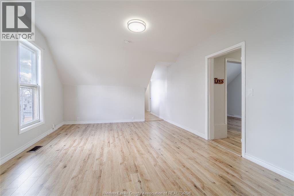 533 Church STREET - 18