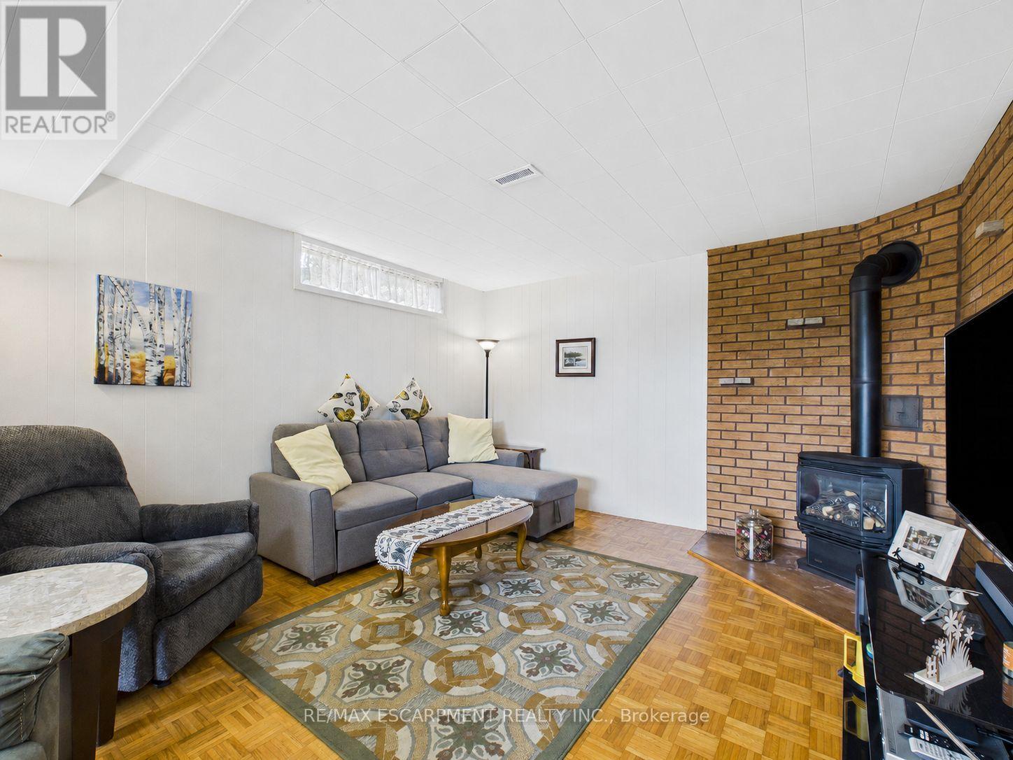 39 ORMA DRIVE - 8