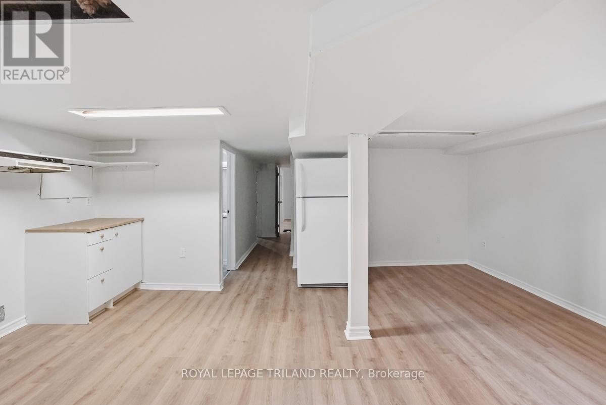 98 CARTWRIGHT STREET - 24