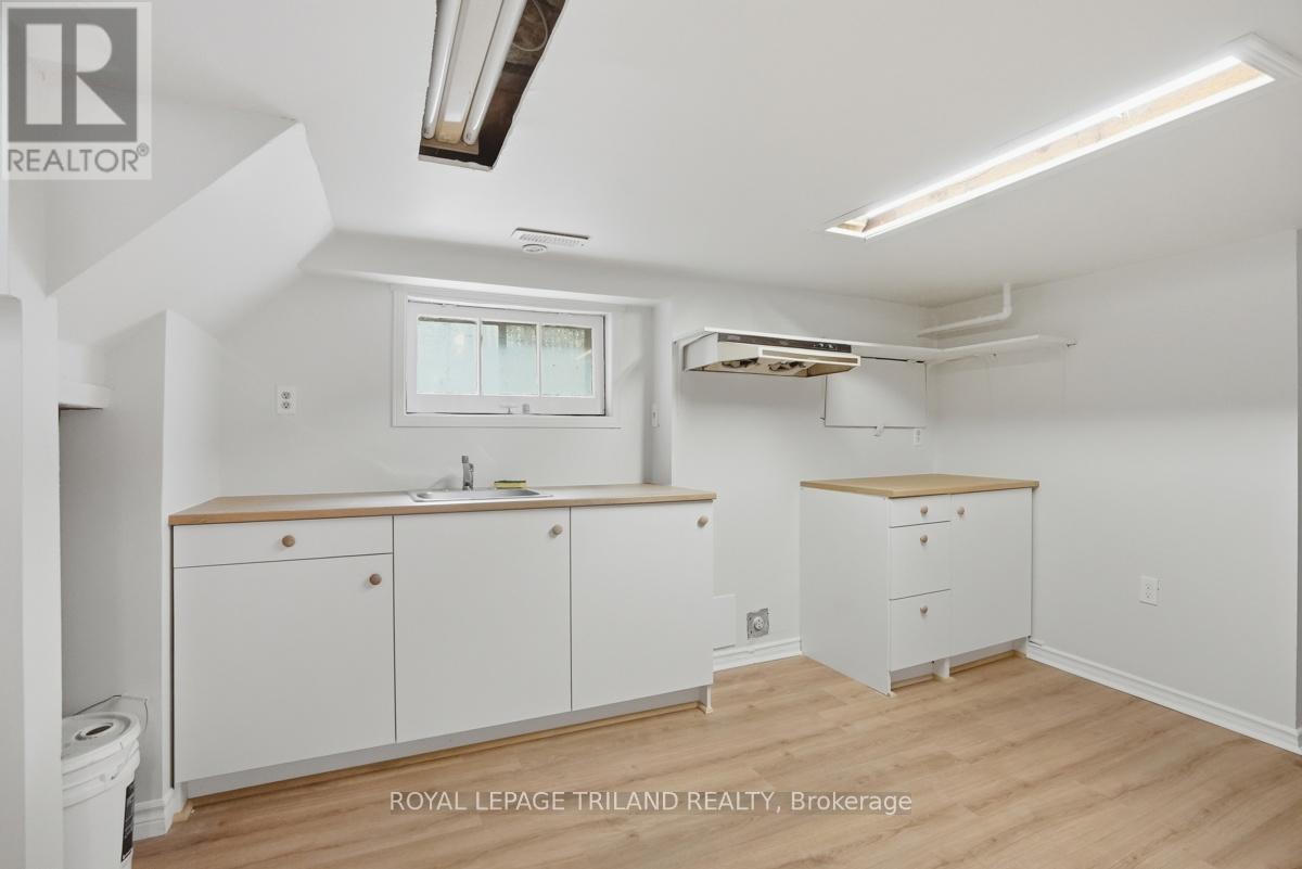 98 CARTWRIGHT STREET - 25