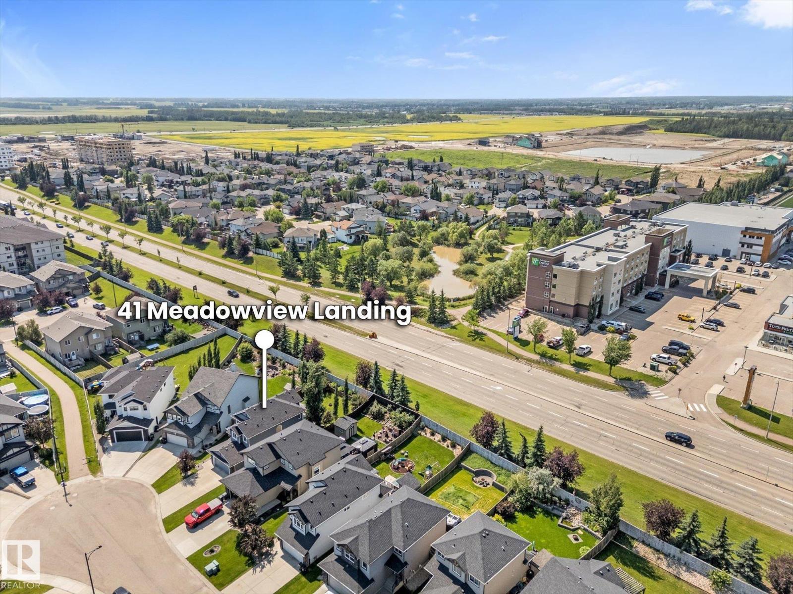 41 MEADOWVIEW LD - 62