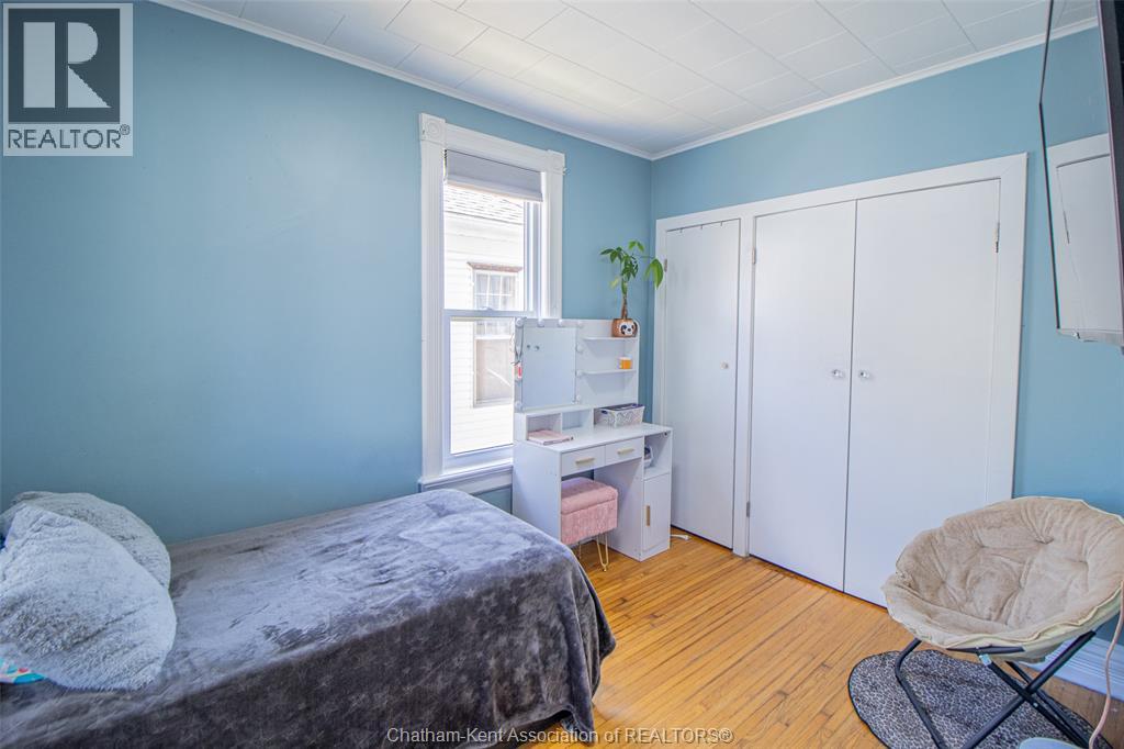 16 Sheldon AVENUE - 17