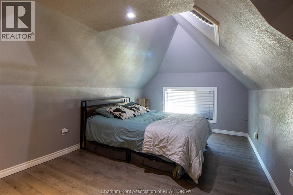 16 Sheldon AVENUE - 27