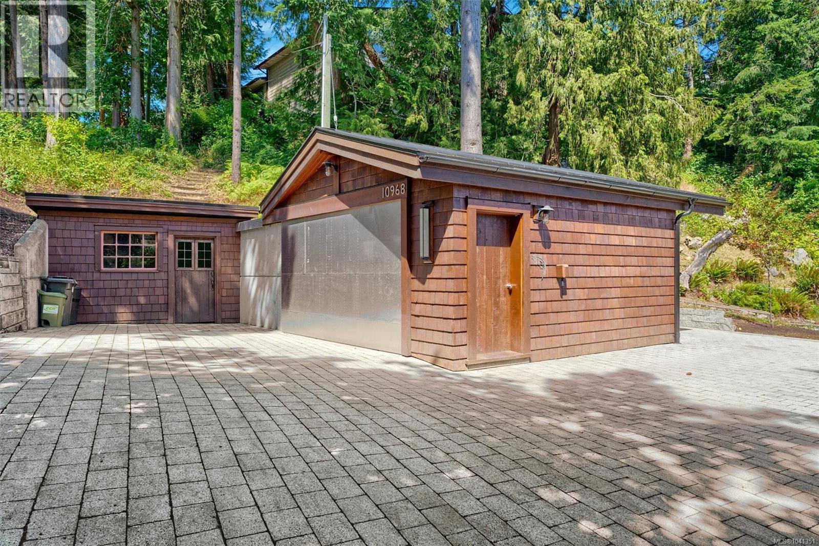 10968 Madrona Dr - 62