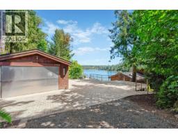 10968 Madrona Dr, North Saanich, BC V8R6K2 Photo 63