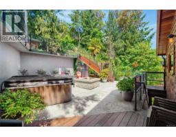 10968 Madrona Dr, North Saanich, BC V8R6K2 Photo 67