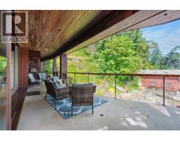 10968 Madrona Dr, North Saanich, BC V8R6K2 Photo 54