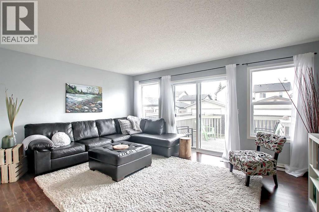 191 Cranberry Green SE, Cranston, Calgary photo 5