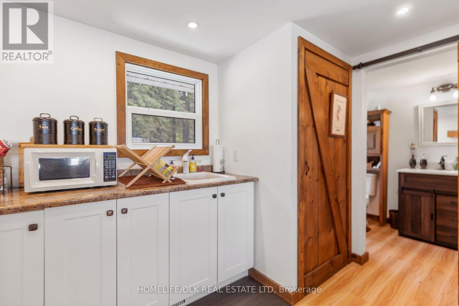 467 UB 4 ROAD - Image 15
