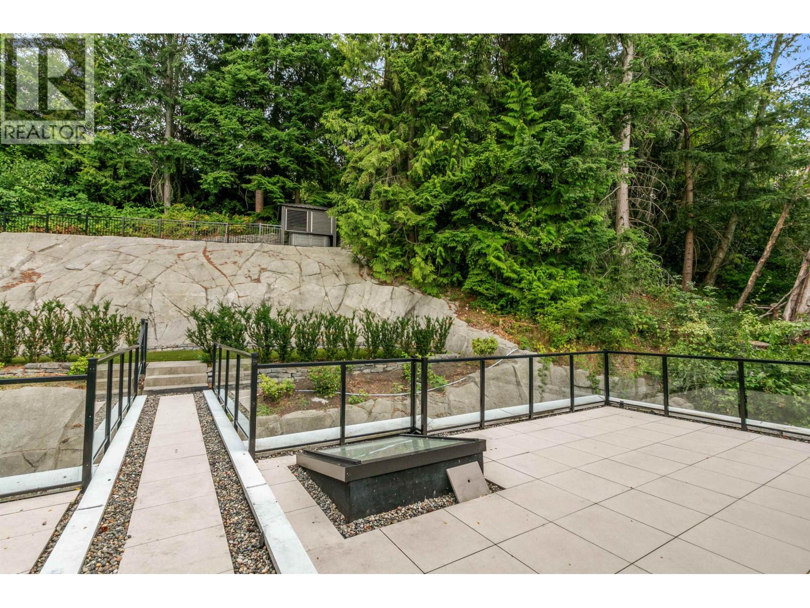 735 ST. ANDREWS ROAD, West Vancouver