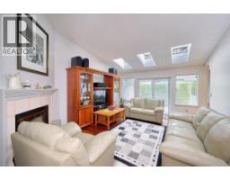 23635 108 Loop, Maple Ridge, BC V2W1B2 Photo 12