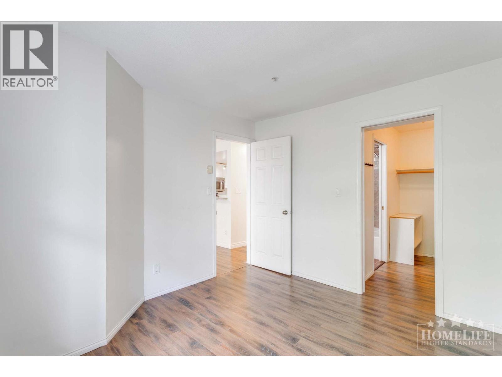 205 2485 ATKINS AVENUE, Port Coquitlam