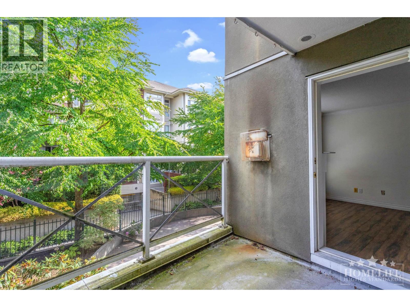 205 2485 ATKINS AVENUE, Port Coquitlam