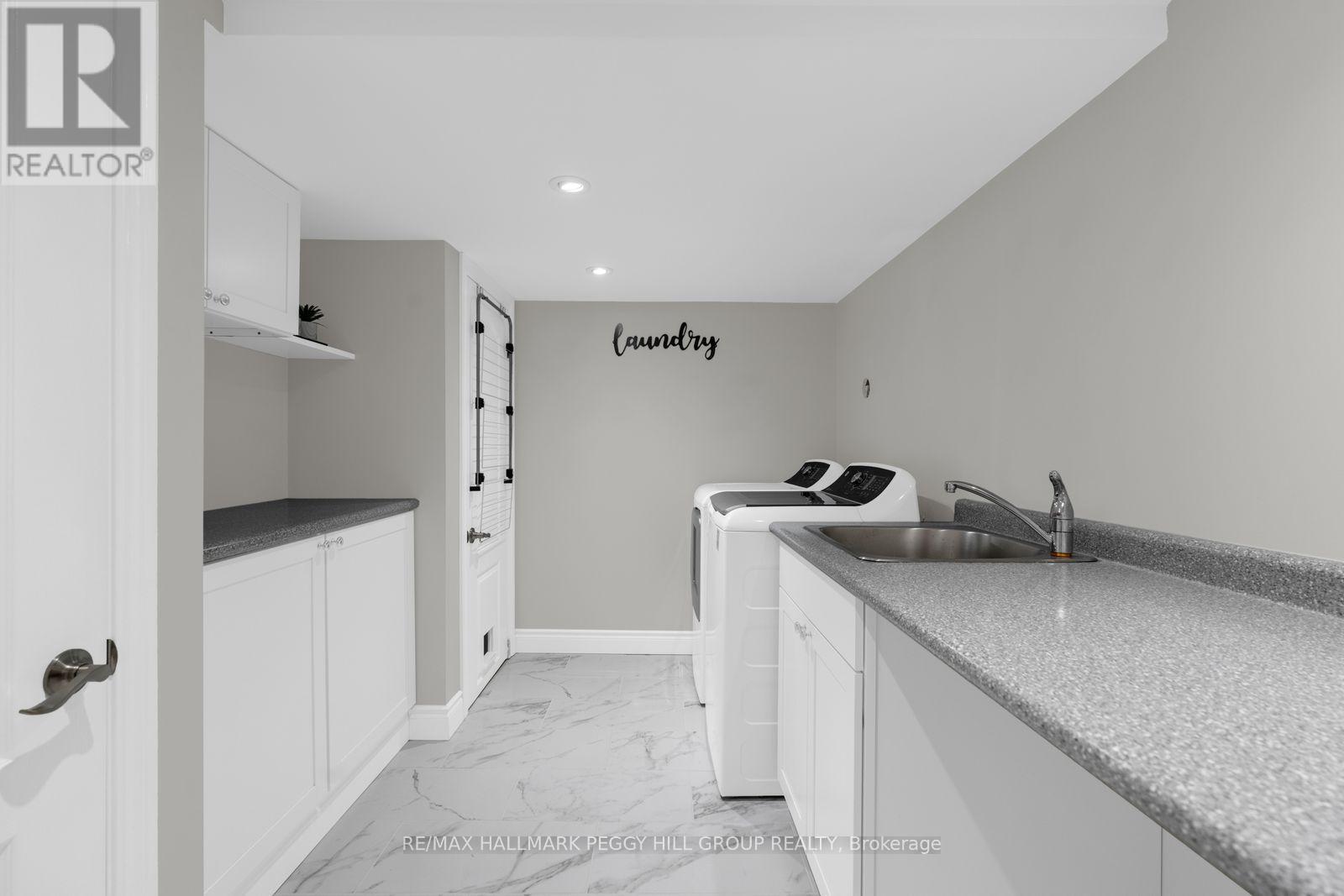 87 CITYVIEW CIRCLE - Image 24
