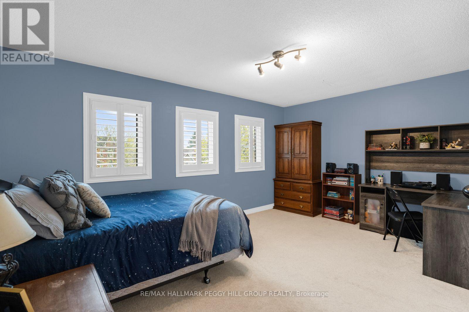 87 CITYVIEW CIRCLE - Image 19