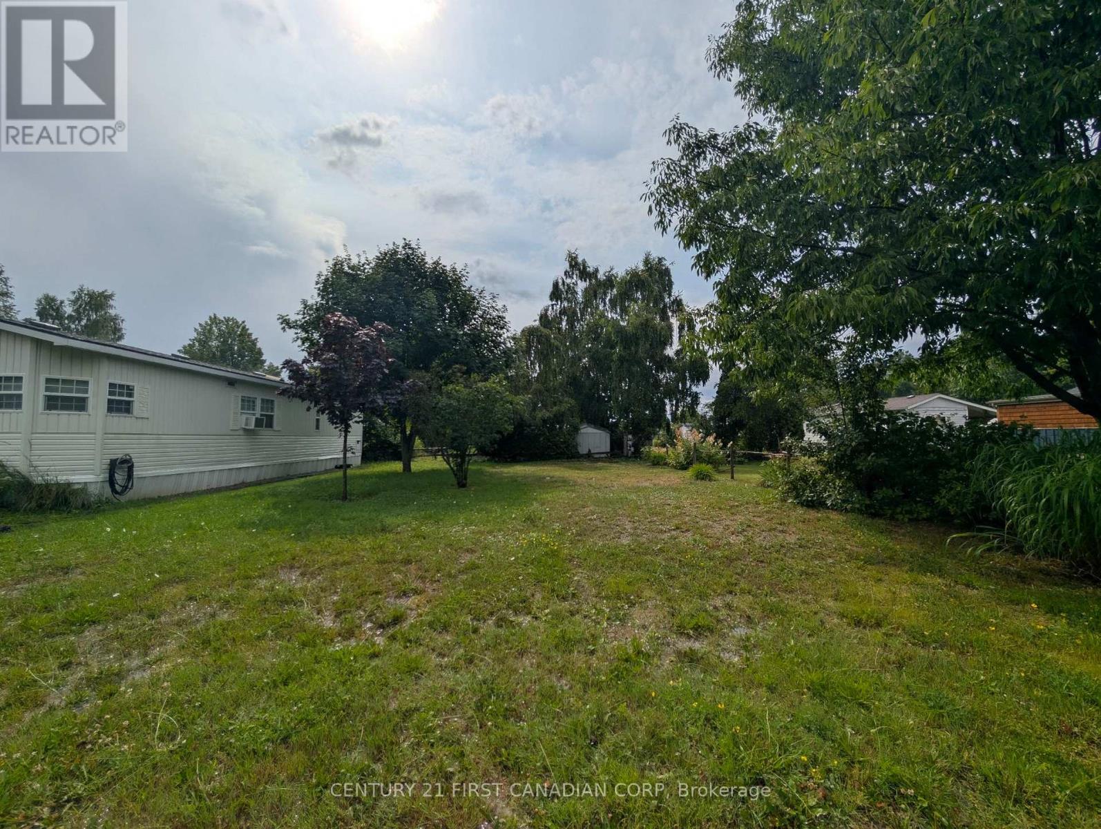 46 - 79681 BLUEWATER HIGHWAY