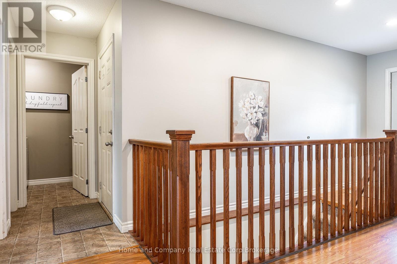354 DUFFERIN STREET - 13