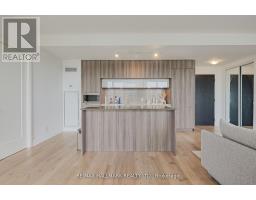601 - 151 Avenue Road, Toronto, ON M5R2H7 Photo 14