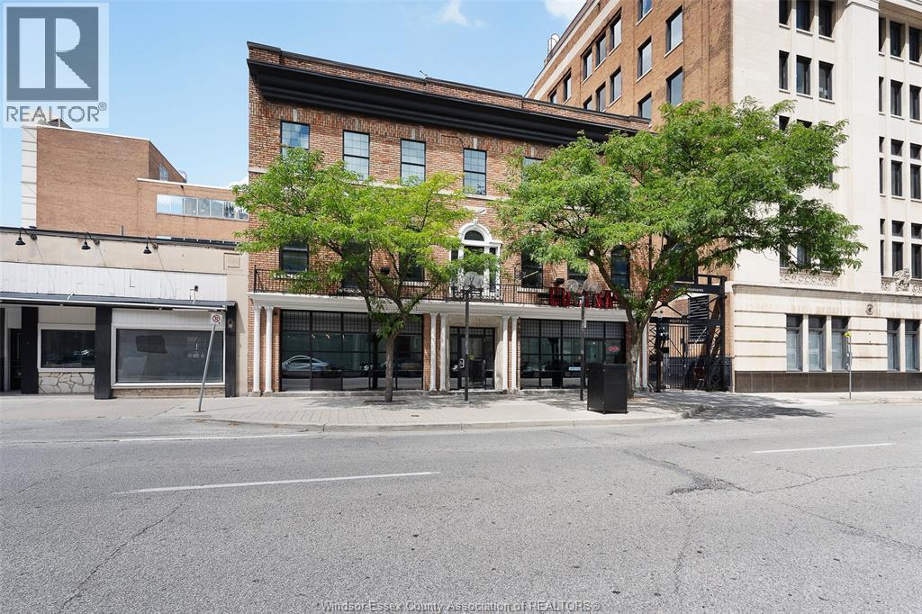 58 CHATHAM STREET West Unit# 200