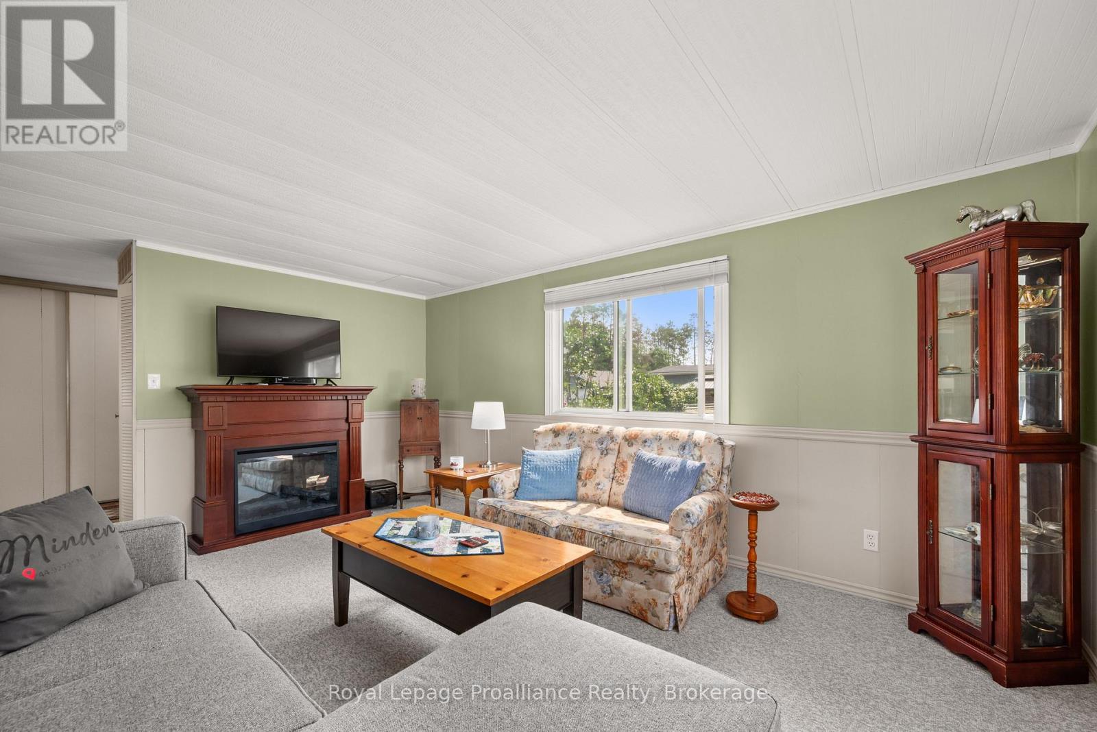 1064 EIGHTH LANE - 14